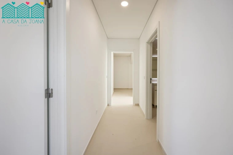 Apartamento T2 para Arrendamento em Aradas Foto 16