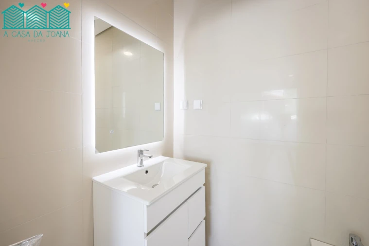 Apartamento T2 para Arrendamento em Aradas Foto 24