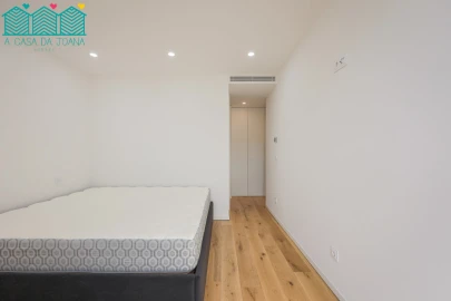 Apartamento T2 para Venda em Glória e Vera Cruz