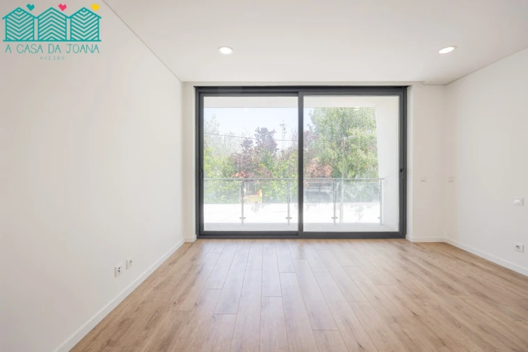 Apartamento T3 para Arrendamento em Aradas Foto 25