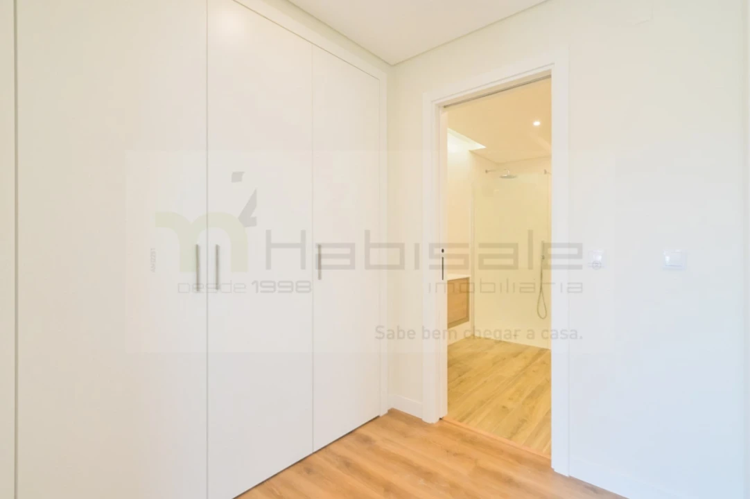 Apartamento T3 para Venda em São Domingos de Rana Foto 22