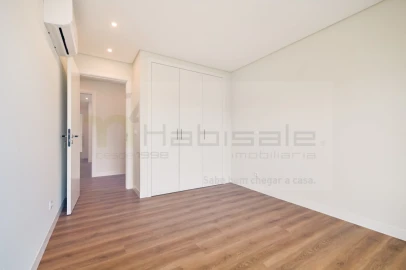 Apartamento T3 para Venda em São Domingos de Rana