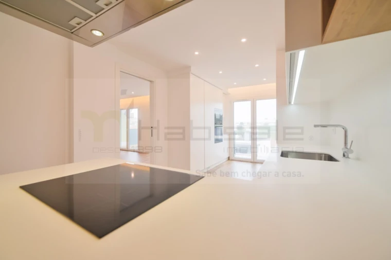 Apartamento T3 para Venda em São Domingos de Rana Foto 5
