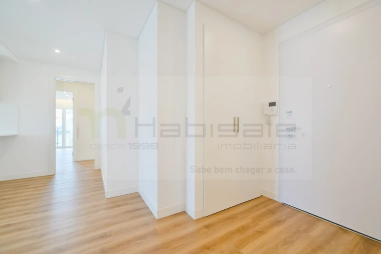 Apartamento T3 para Venda em São Domingos de Rana Foto 11