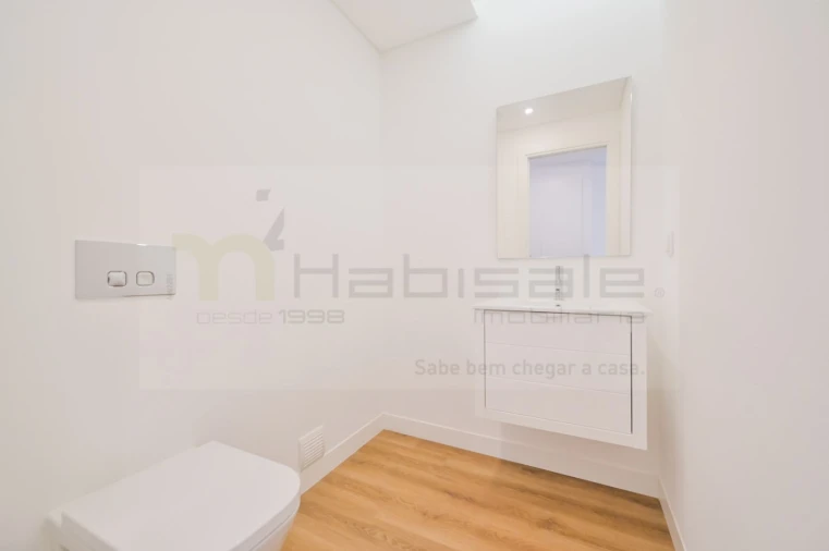 Apartamento T3 para Venda em São Domingos de Rana Foto 13