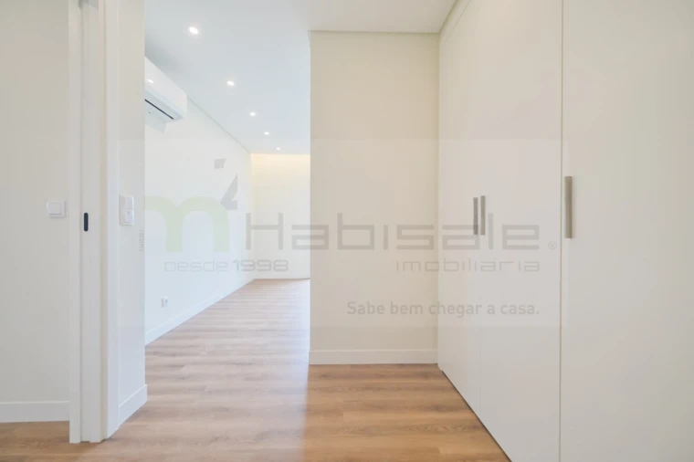 Apartamento T3 para Venda em São Domingos de Rana Foto 21