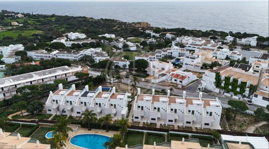 Quinta T2 para Venda em Albufeira e Olhos de Água Foto 3