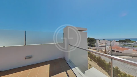 Moradia T1 para Venda em Albufeira e Olhos de Água