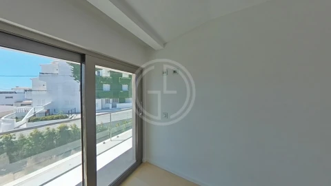 Moradia T1 para Venda em Albufeira e Olhos de Água