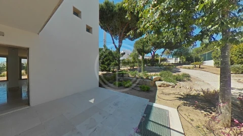 Quinta T2 para Venda em Albufeira e Olhos de Água