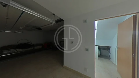 Moradia T1 para Venda em Albufeira e Olhos de Água
