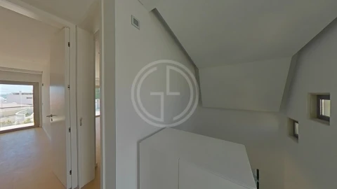 Moradia T1 para Venda em Albufeira e Olhos de Água