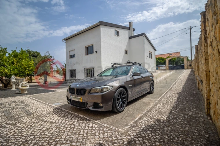 Moradia T4 para Venda em Fernao Ferro Foto 3