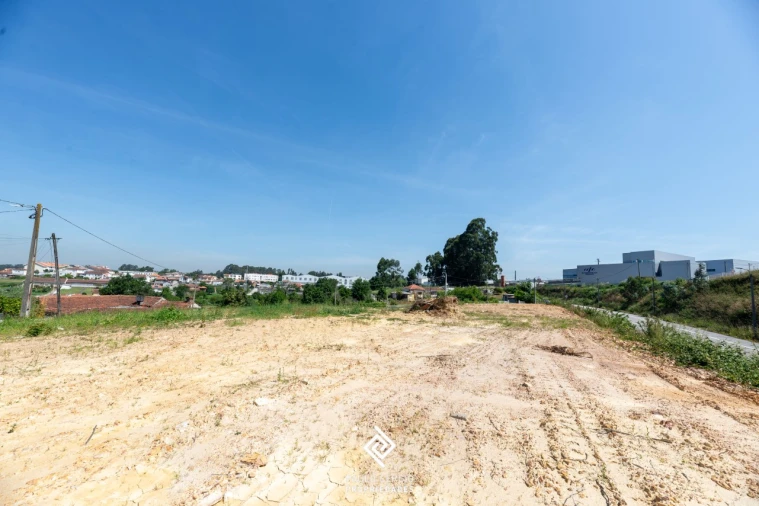 Terreno para Venda em Pedroso e Seixezelo Foto 5