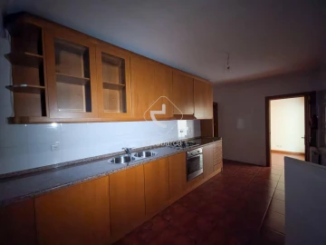 Apartamento T3 para Venda em Arcos de Valdevez (São Paio) e Giela