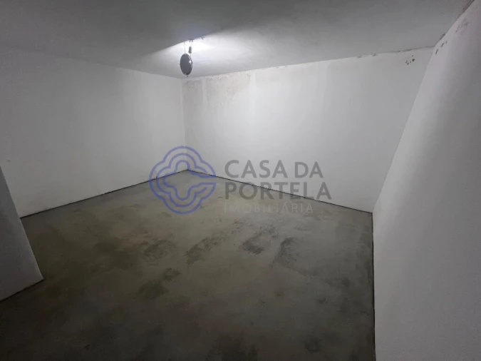 Loja para Arrendamento em Alto do Seixalinho, Santo André e Verderena Foto 6