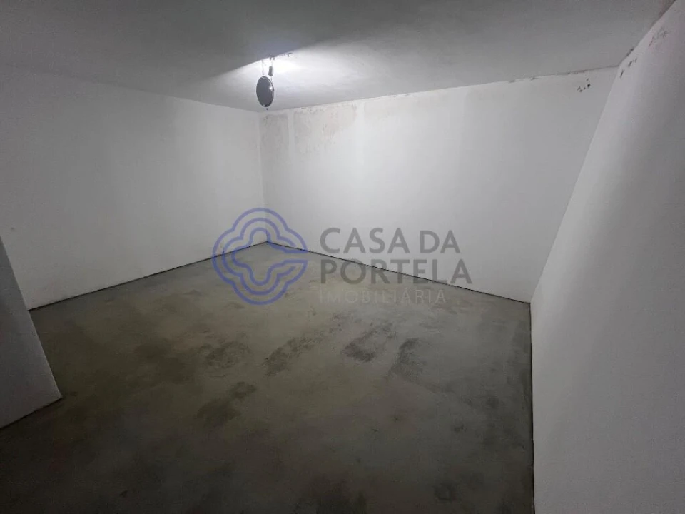 Loja para Arrendamento em Alto do Seixalinho, Santo André e Verderena Foto 6