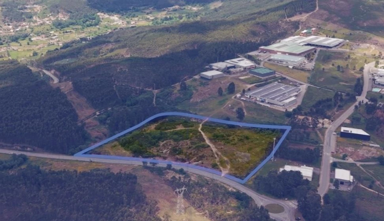 Terreno para Venda em Este (São Pedro e São Mamede) Foto 1