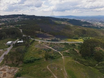 Terreno para Venda em Este (São Pedro e São Mamede)