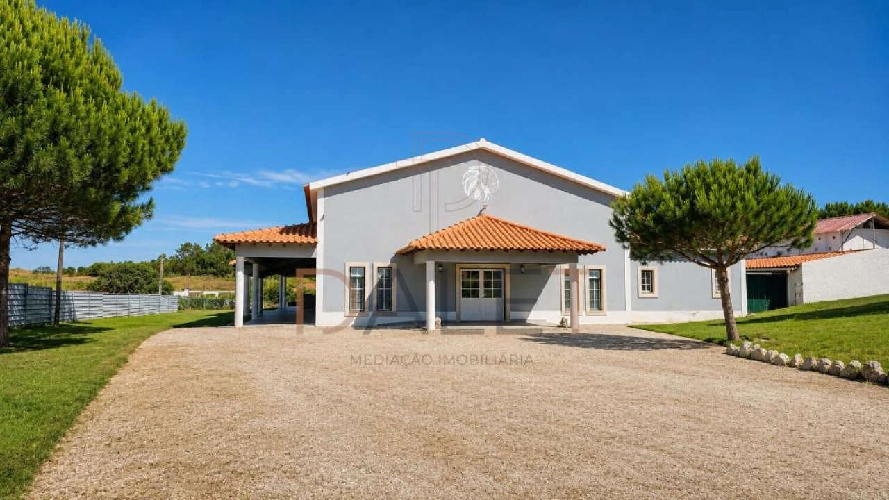 Quinta T5 para Venda em A dos Cunhados e Maceira Foto 10