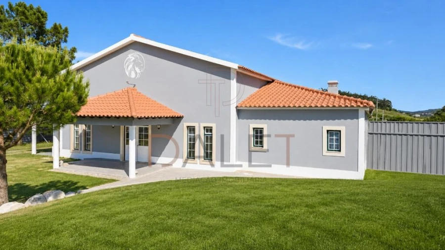 Quinta T5 para Venda em A dos Cunhados e Maceira Foto 9