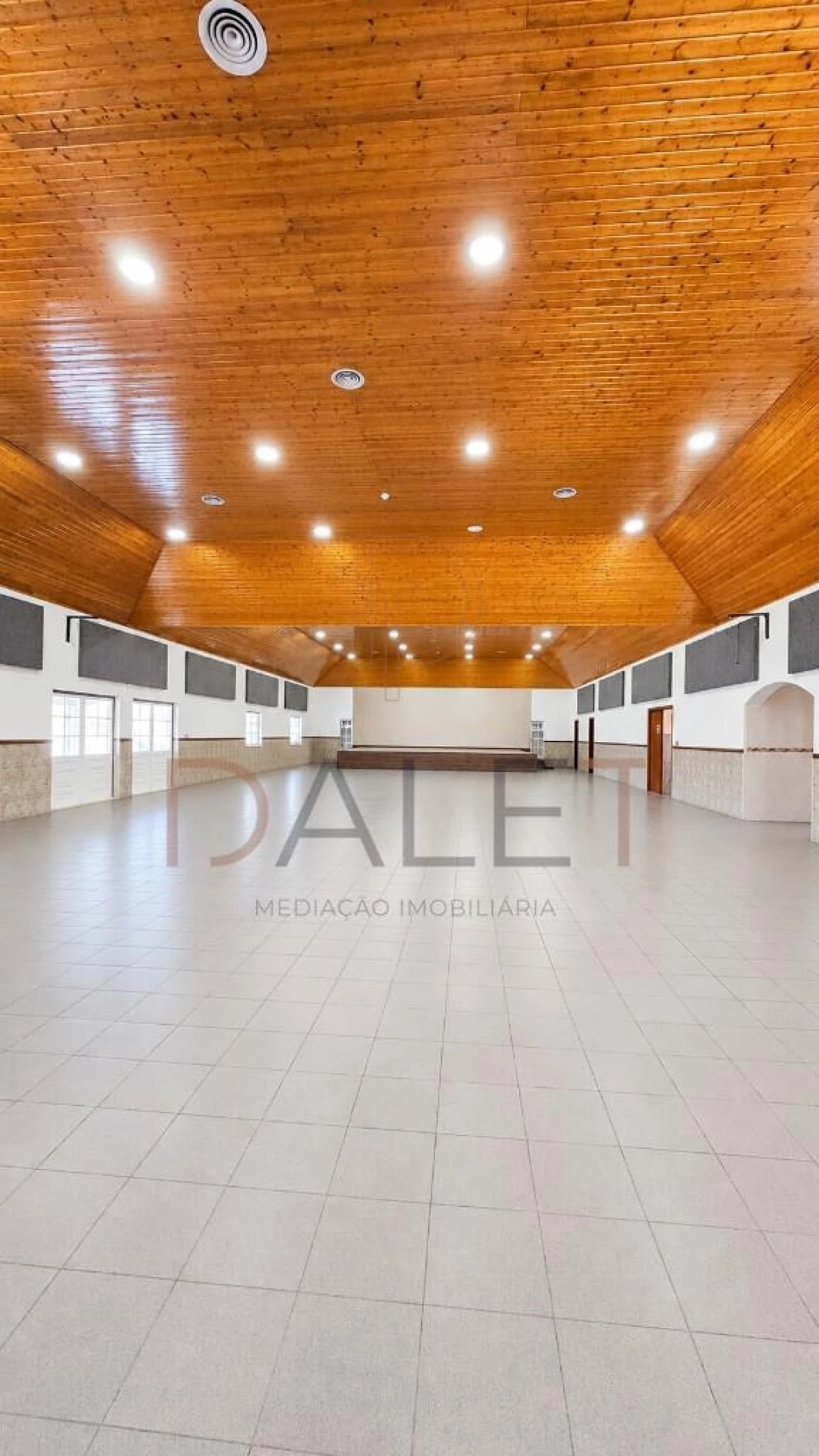 Quinta T5 para Venda em A dos Cunhados e Maceira Foto 19