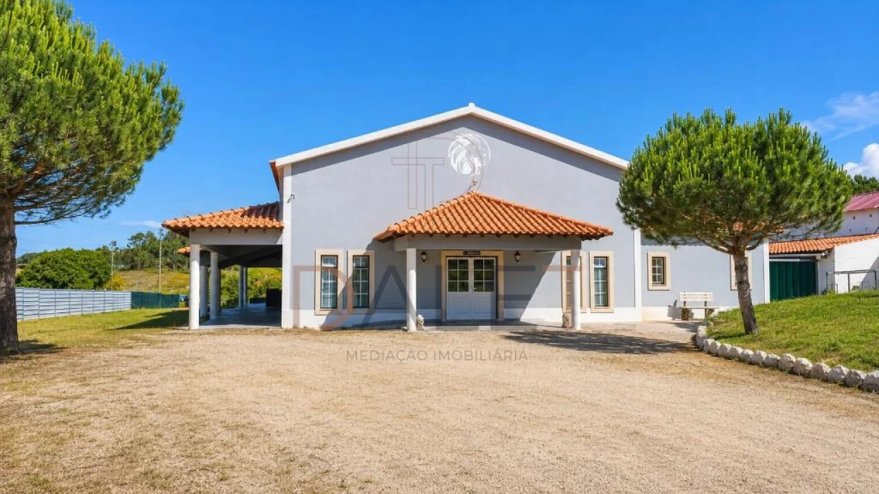 Quinta T5 para Venda em A dos Cunhados e Maceira Foto 16
