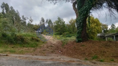 Terreno para Venda em Fânzeres e São Pedro da Cova