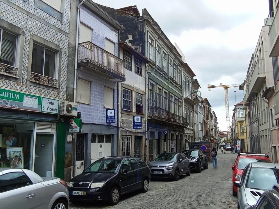 Prédio para Venda em São Vicente (Braga) Foto 1