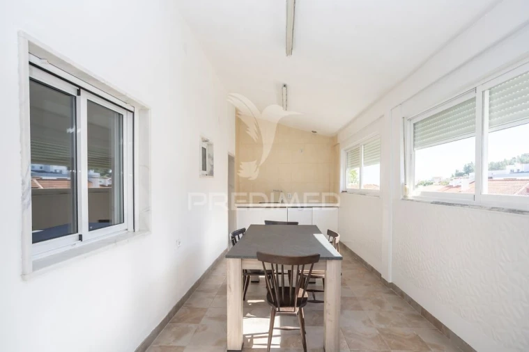 Moradia T4 para Venda em Azeitão (São Lourenço e São Simão) Foto 16