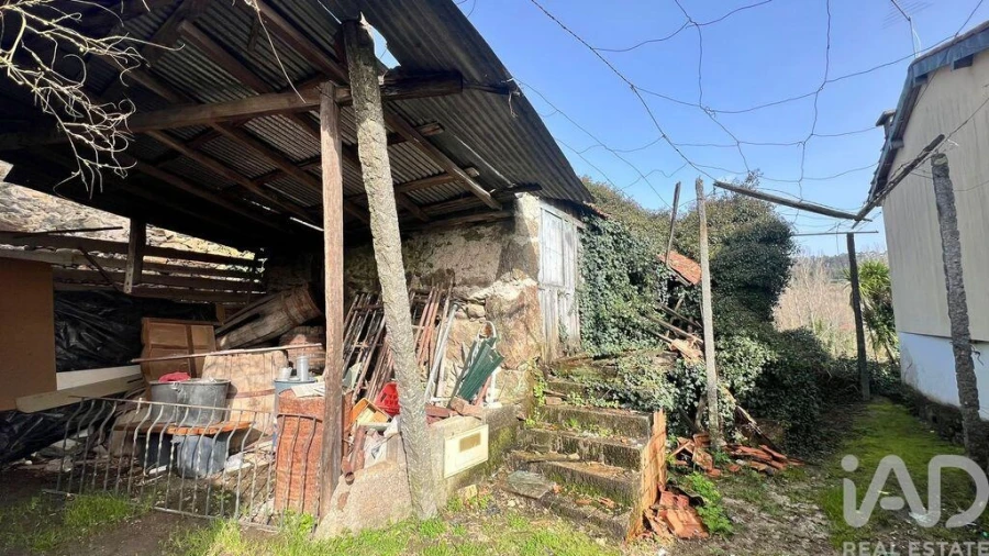Moradia para Venda em Telões Foto 8