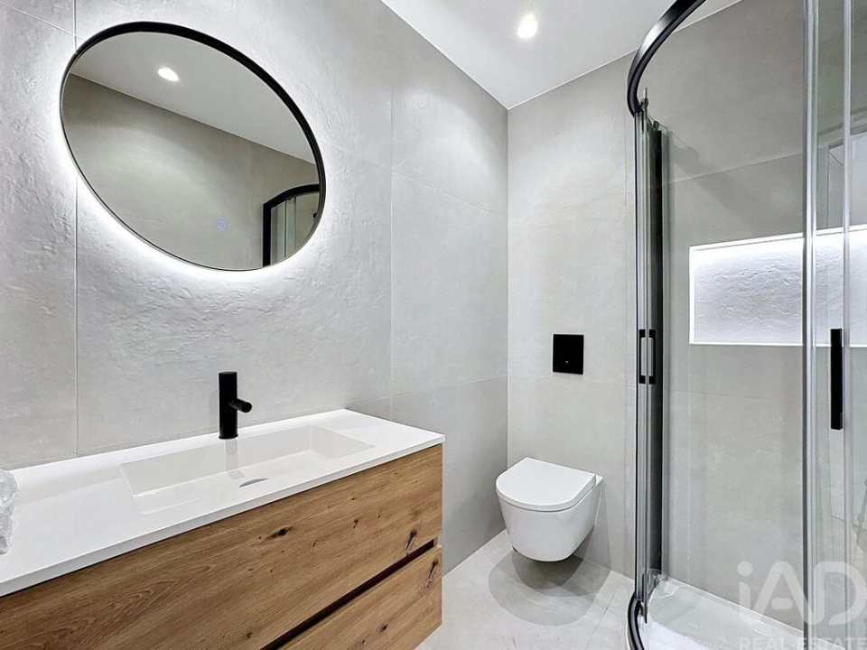 Apartamento T2 para Venda em Quarteira Foto 8