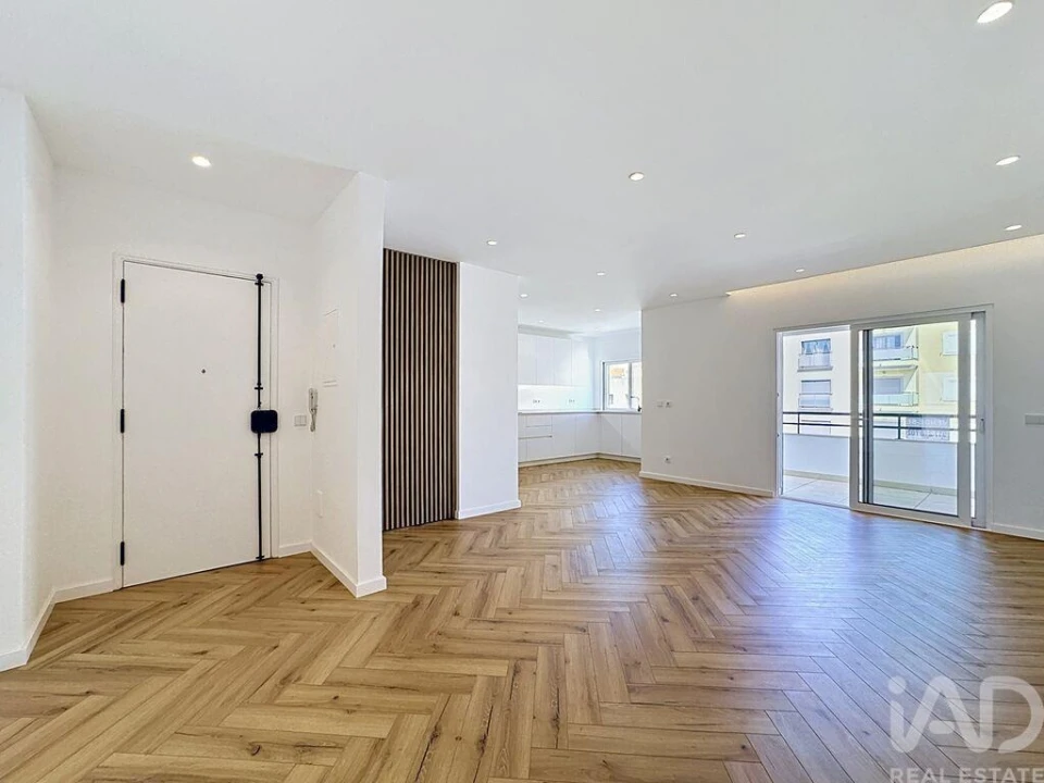 Apartamento T2 para Venda em Quarteira Foto 22