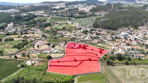 Terreno para Venda em Astromil