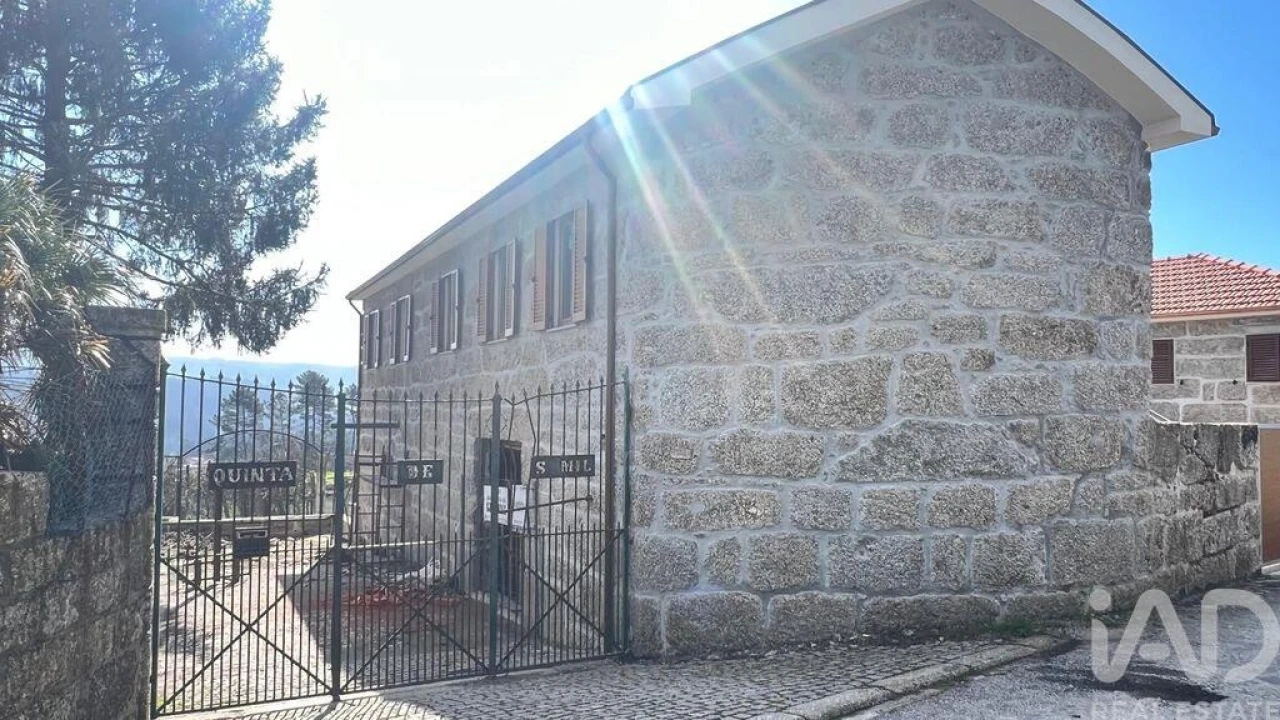 Terreno para Venda em Astromil Foto 2