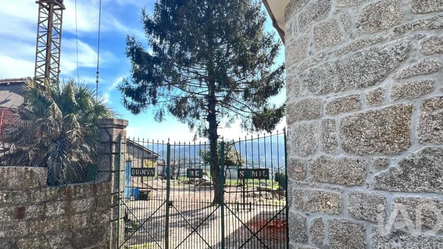 Terreno para Venda em Astromil Foto 3
