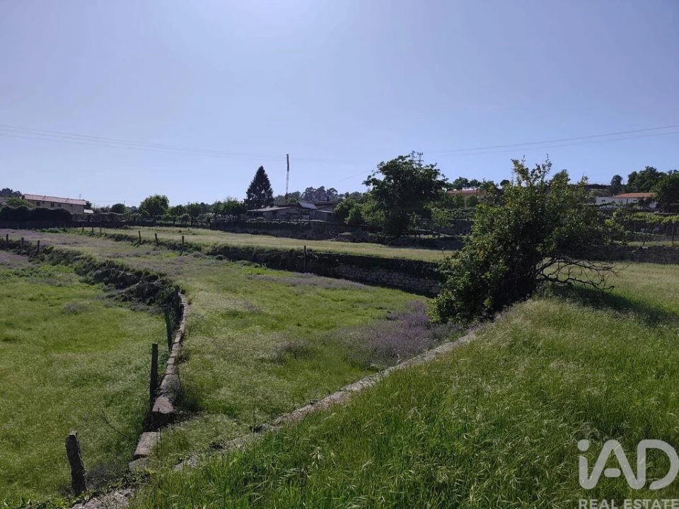 Terreno para Venda em Astromil Foto 6