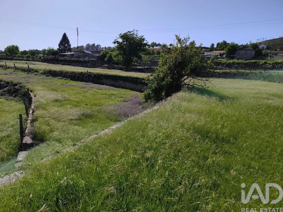 Terreno para Venda em Astromil Foto 7