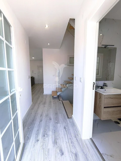 Moradia T4 para Venda em Sesimbra (Castelo)