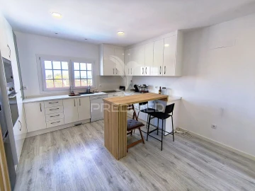 Moradia T4 para Venda em Sesimbra (Castelo)