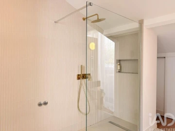 Apartamento T2 para Venda em Misericórdia