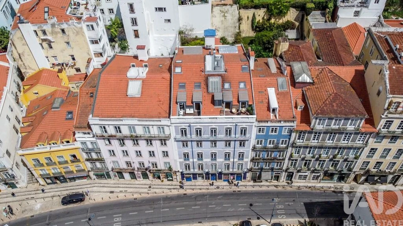 Apartamento T2 para Venda em Misericórdia Foto 34