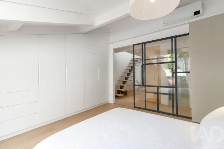 Apartamento T2 para Venda em Misericórdia Foto 10