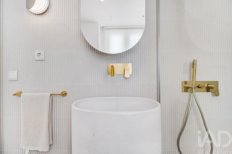 Apartamento T2 para Venda em Misericórdia Foto 15