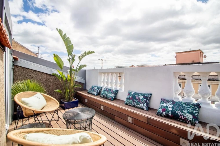 Apartamento T2 para Venda em Misericórdia Foto 19