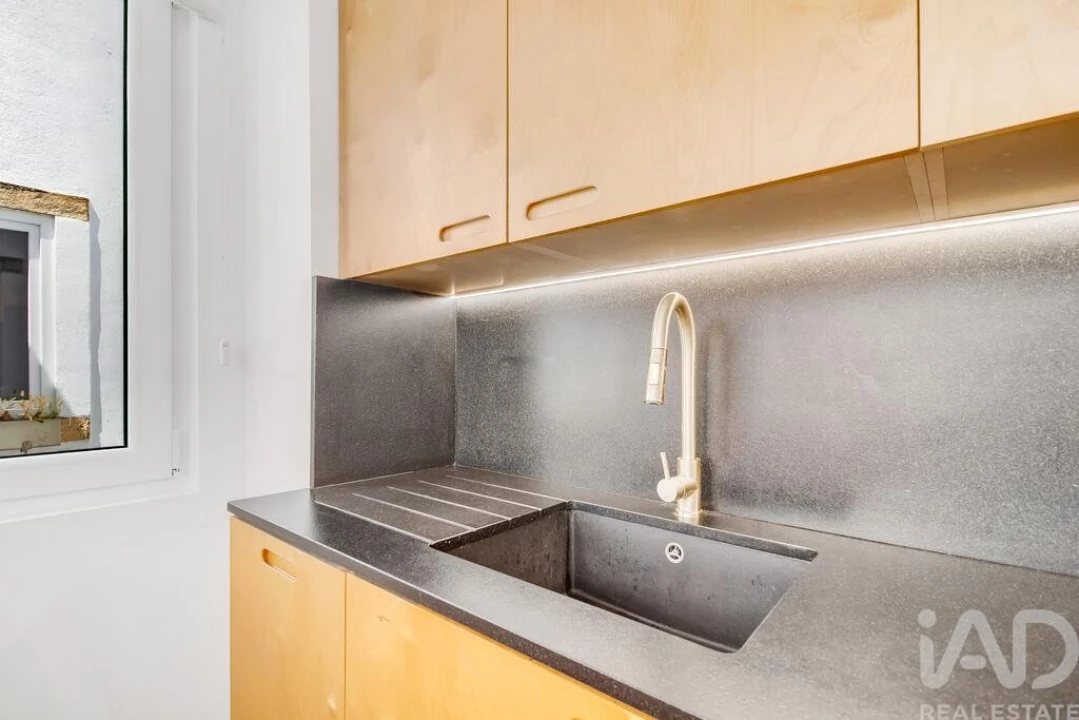 Apartamento T2 para Venda em Misericórdia Foto 7