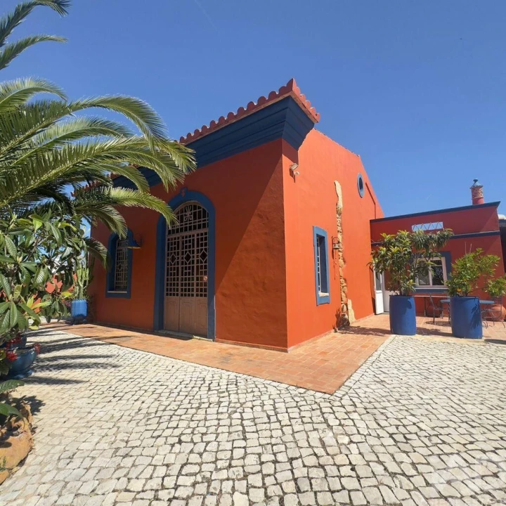 Moradia T3 para Venda em Quelfes Foto 2
