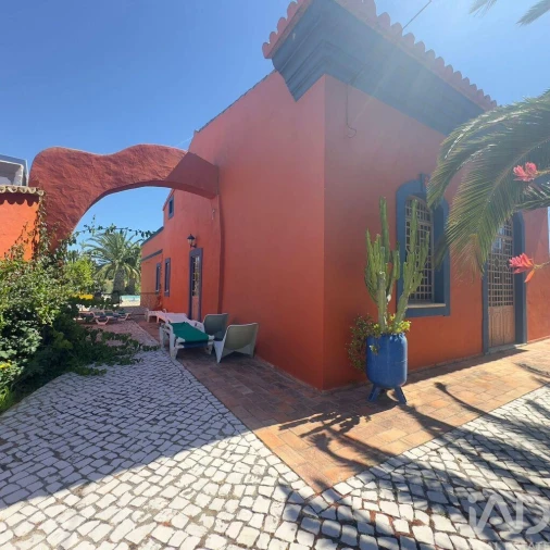 Moradia T3 para Venda em Quelfes Foto 3