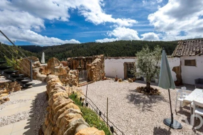 Moradia T2 para Venda em Vila Nova do Ceira
