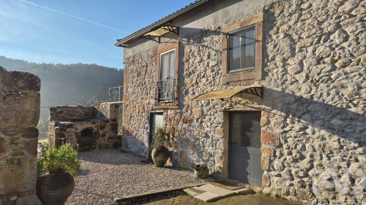 Moradia T2 para Venda em Sarzedo Foto 2